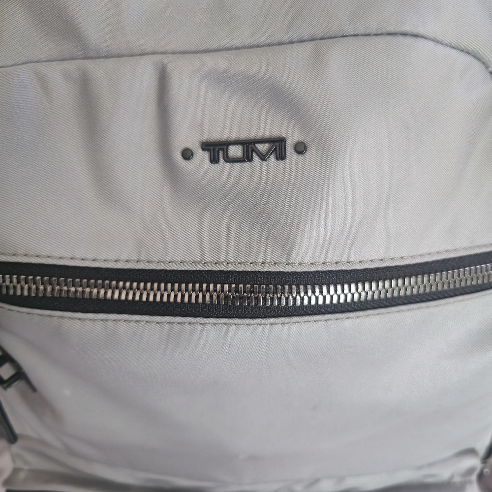 Tumi Voyageur Carson Backpack Nylon in Grey Mist - Picture 6 of 14